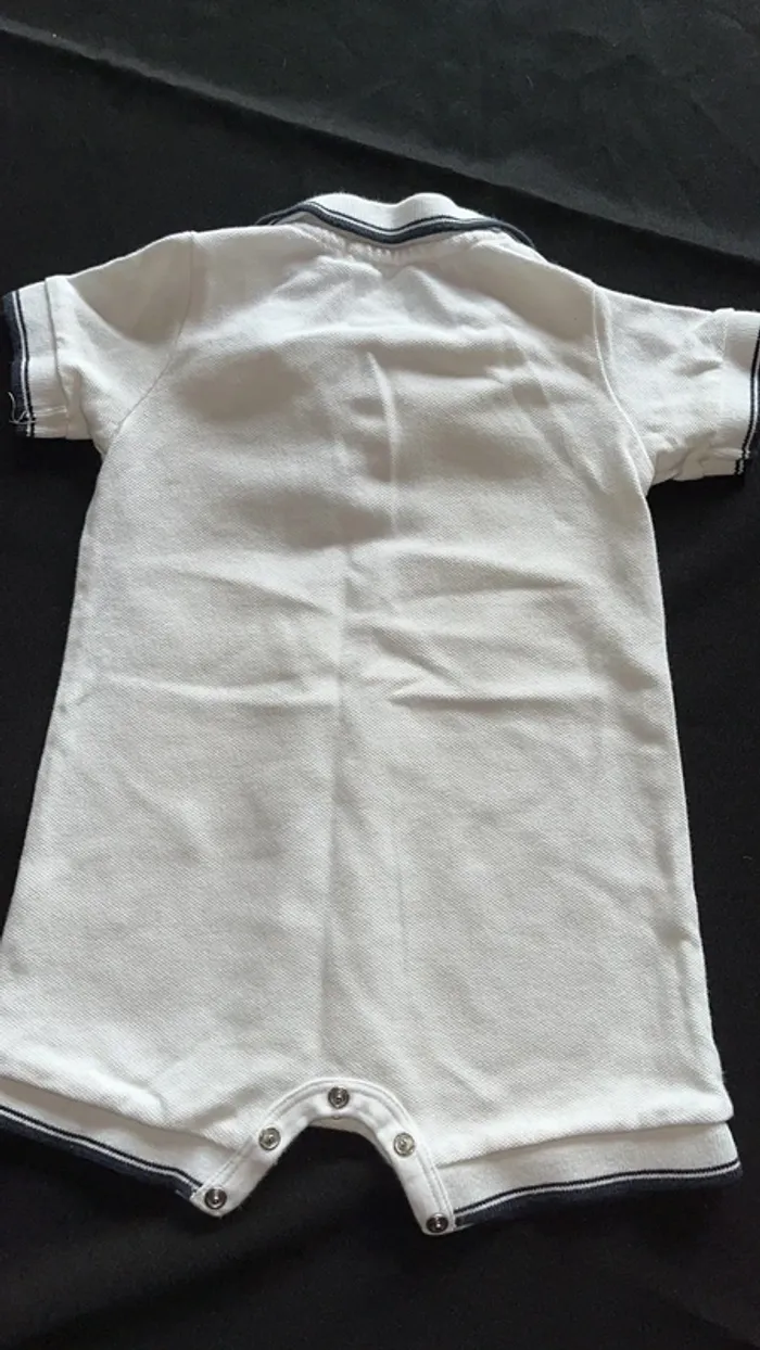 Combi short blanche petit bateau 12 mois - photo numéro 5