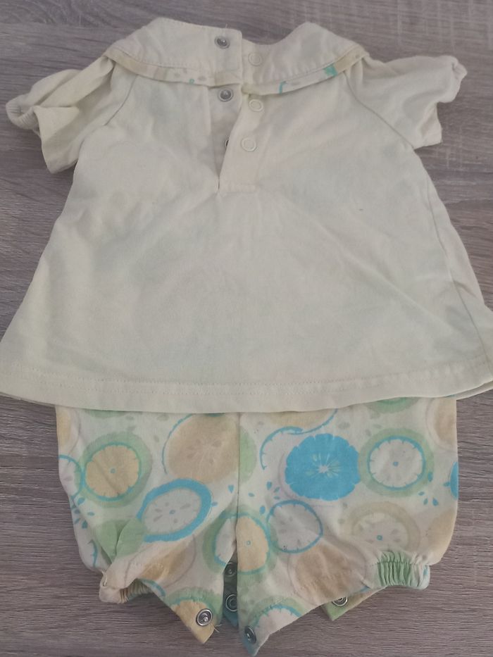 Ensemble combi fille taille 1 mois - photo numéro 2