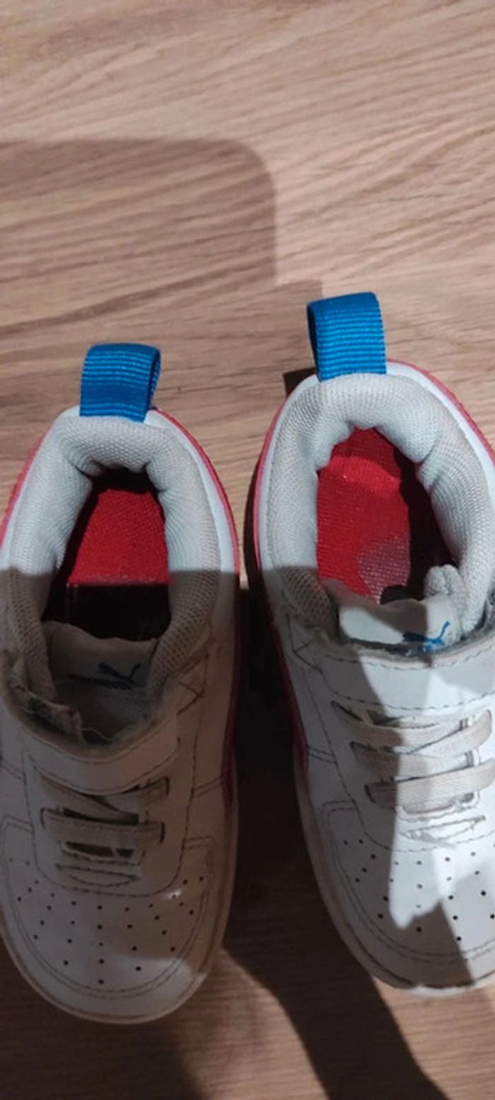 Basket à scratch mixte Puma pointure 23 - photo numéro 5