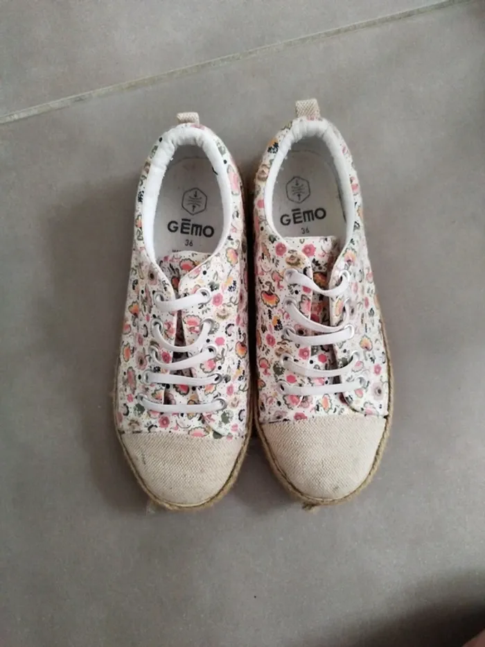 Chaussures toiles 36