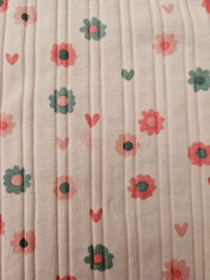 Débardeur à fleurs - photo numéro 3