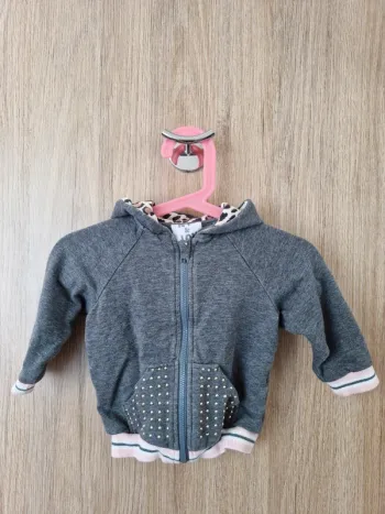Veste à capuche