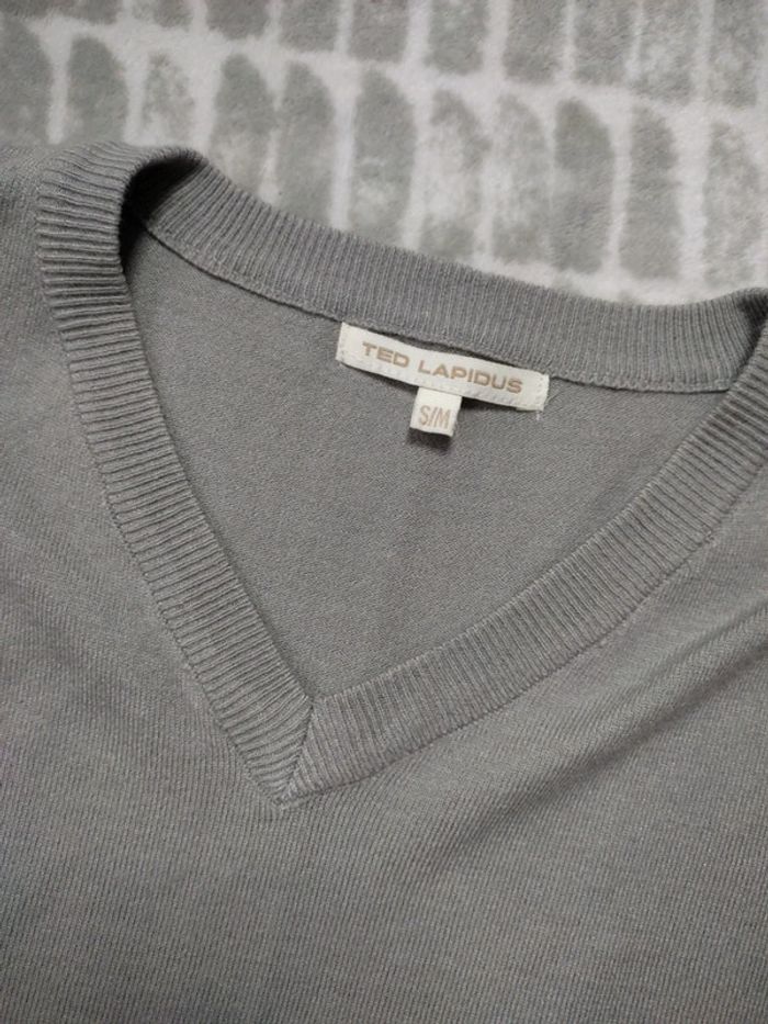 Pull fin gris Col V cachemire et soie Ted Lapidus taille 36 38 - photo numéro 4