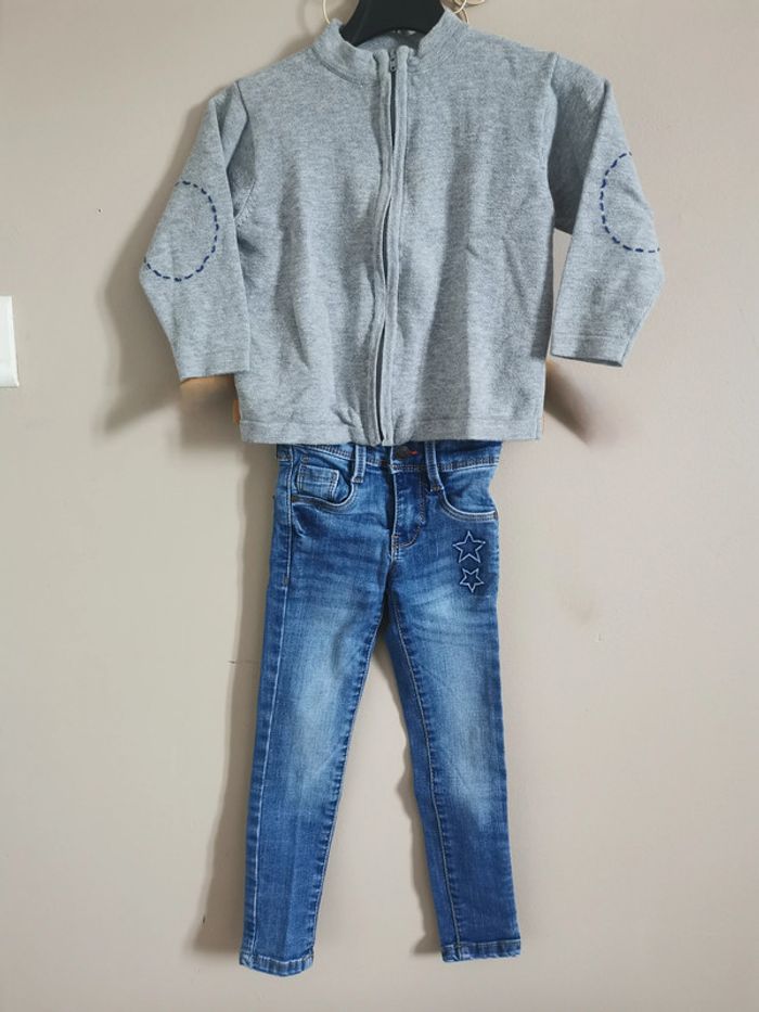 Ensemble jean + gilet Okaidi - photo numéro 2