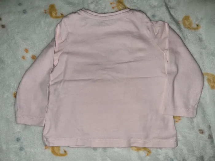 Tee-shirt manches longues taille 6 mois - photo numéro 2