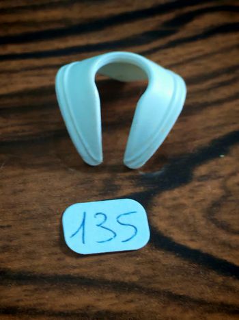 Playmobil 1900 médiéval col écharpe blanc