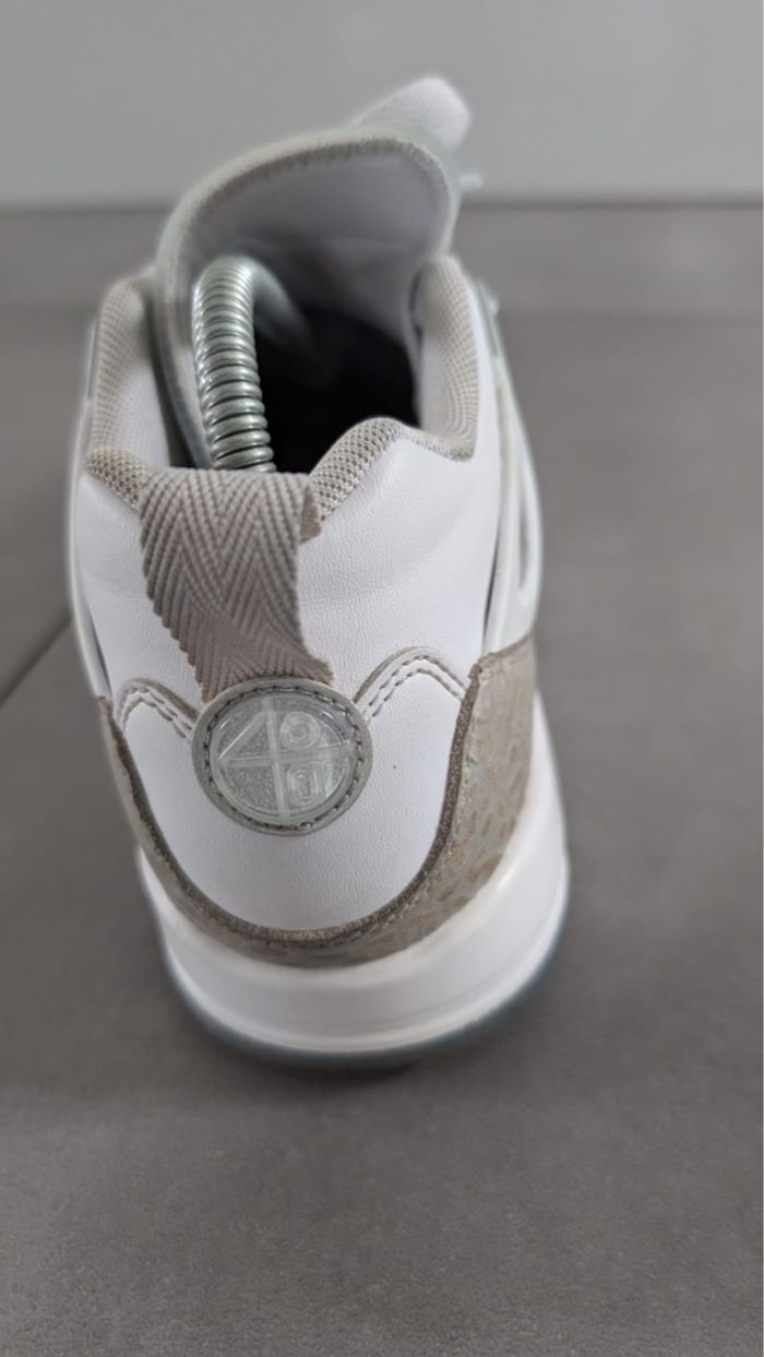 Baskets Jordan - photo numéro 2