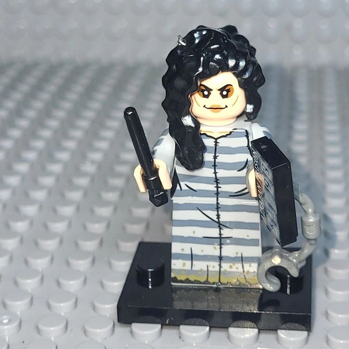 Minifigure / Figurine  🧹 Film Harry Potter 🧹 Bellatrix Lestrange - photo numéro 2