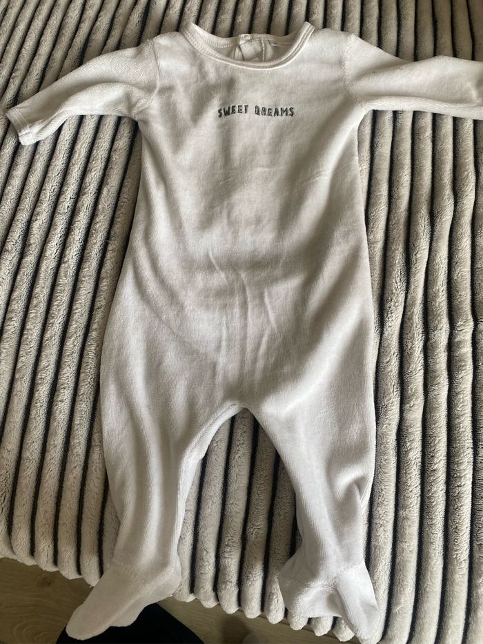 Lot de 7 Pyjama en Velour. - photo numéro 7