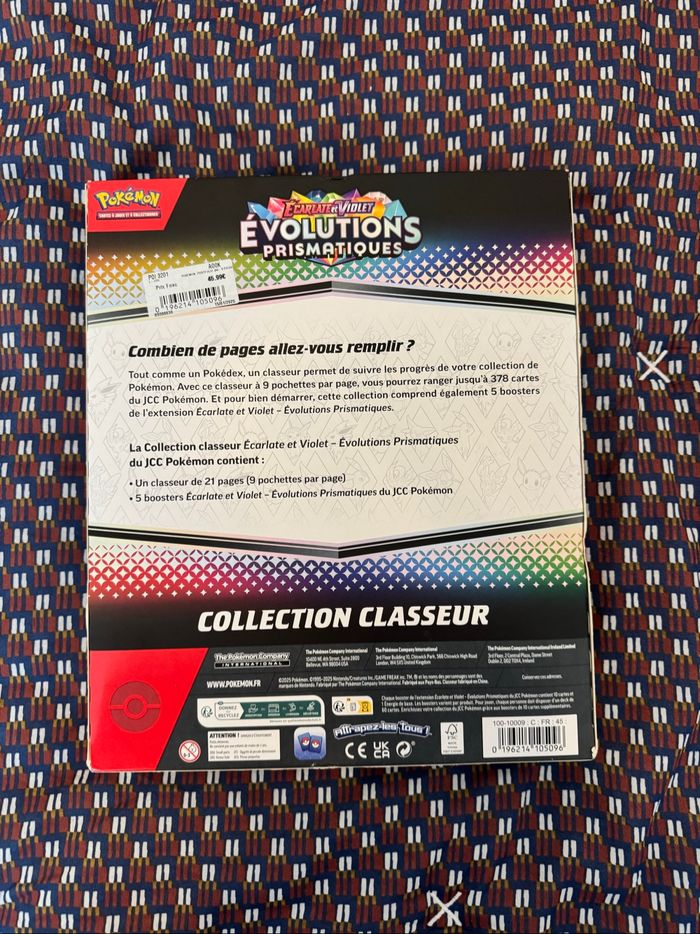 Coffret Classeur Pokémon Évolutions Prismatiques - photo numéro 2