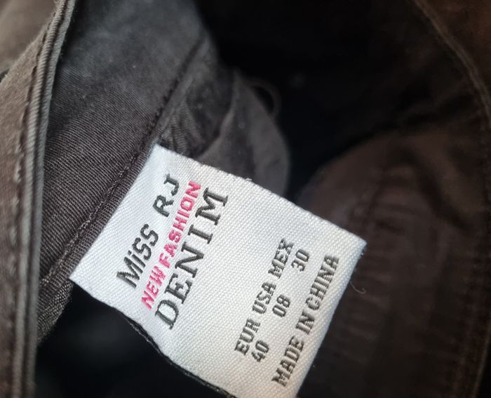 Jean noir taille 40 - photo numéro 4