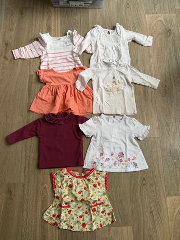 Lot tee shirt/ blouse 