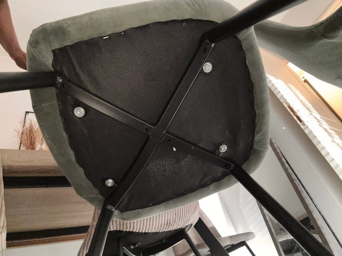 Chaise en velours vert - photo numéro 5