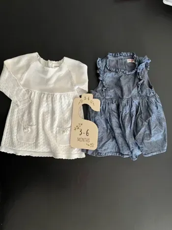 Lot 2 robes 3 mois