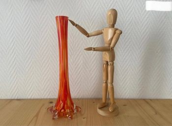 Vase soliflore vintage orange rouge et jaune socle en étoile