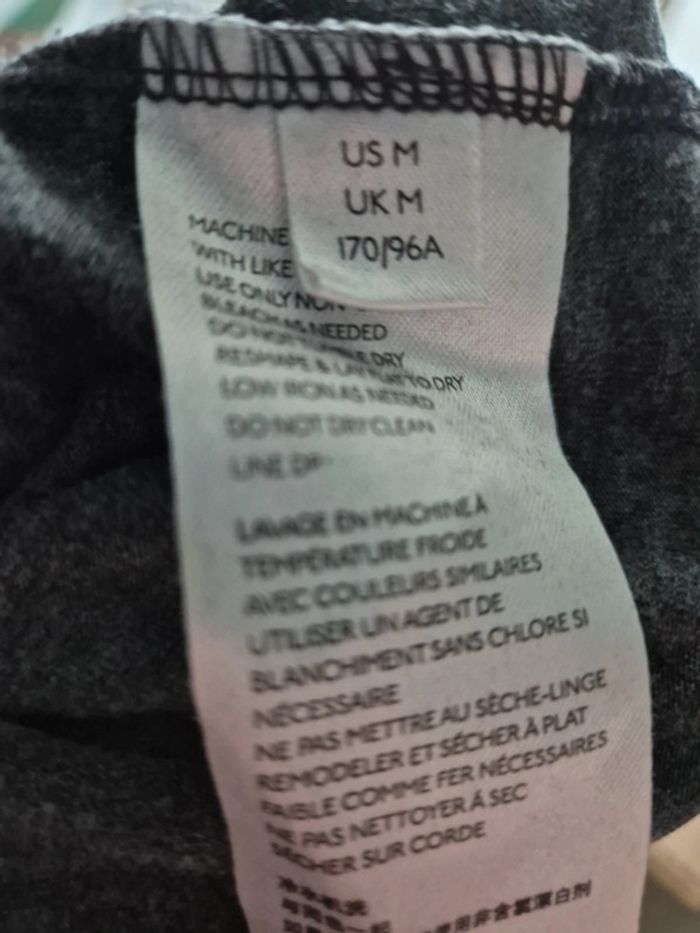 T-shirt Urban Outfitters - photo numéro 3
