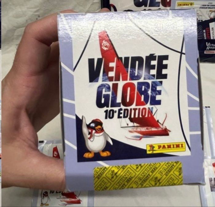 Boîte 36 sachets panini stickers VENDÉE GLOBE 2024 - photo numéro 5