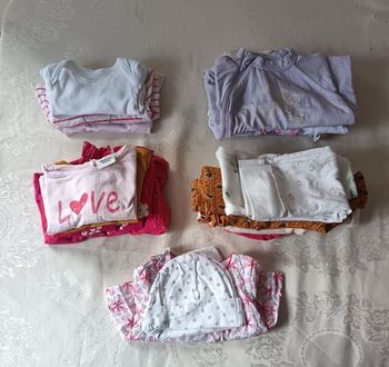 Lot de bébé 1 mois