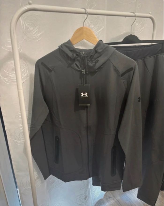 Ensemble Under Armour gris anthracite - photo numéro 2