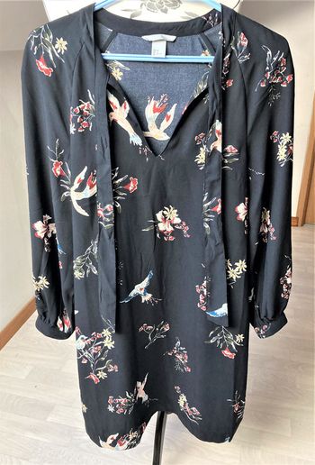 Robe fluide noire motifs oiseaux H&M taille 36/38