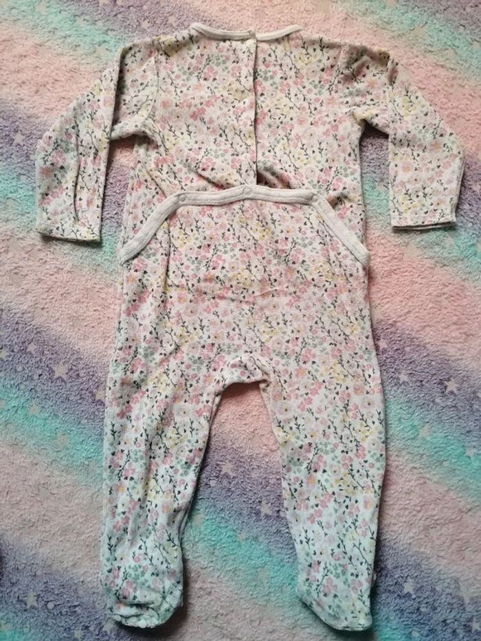 Pyjama 1 pièce fille taille 23-24 mois - photo numéro 2