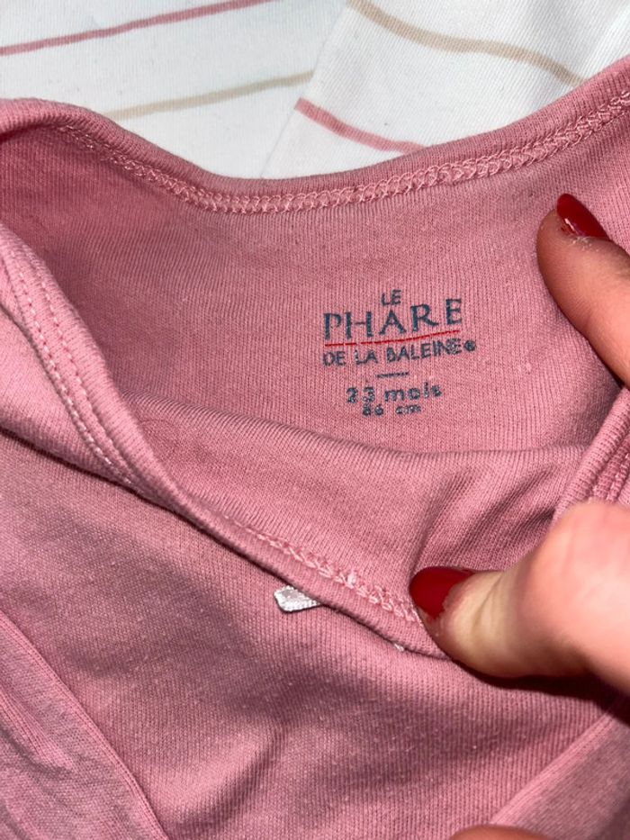 Lot 2 bodys fille 23 mois - photo numéro 3