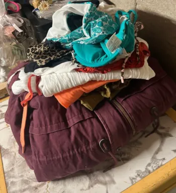 Lot revendeur femme XS/S - 12 vêtements