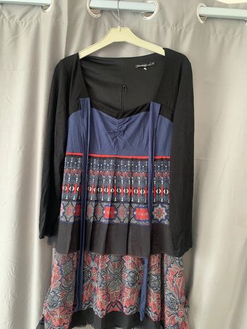 robe midi avec manches