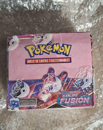 Pack carte pokemon 36 booster, poing de fusion. (Carte en espagnol )