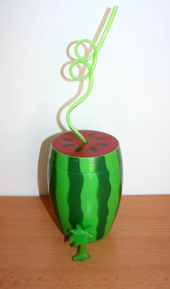 Gobelet refermable pastèque + paille + glaçon