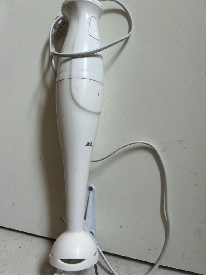 Robot plongeant mixeur