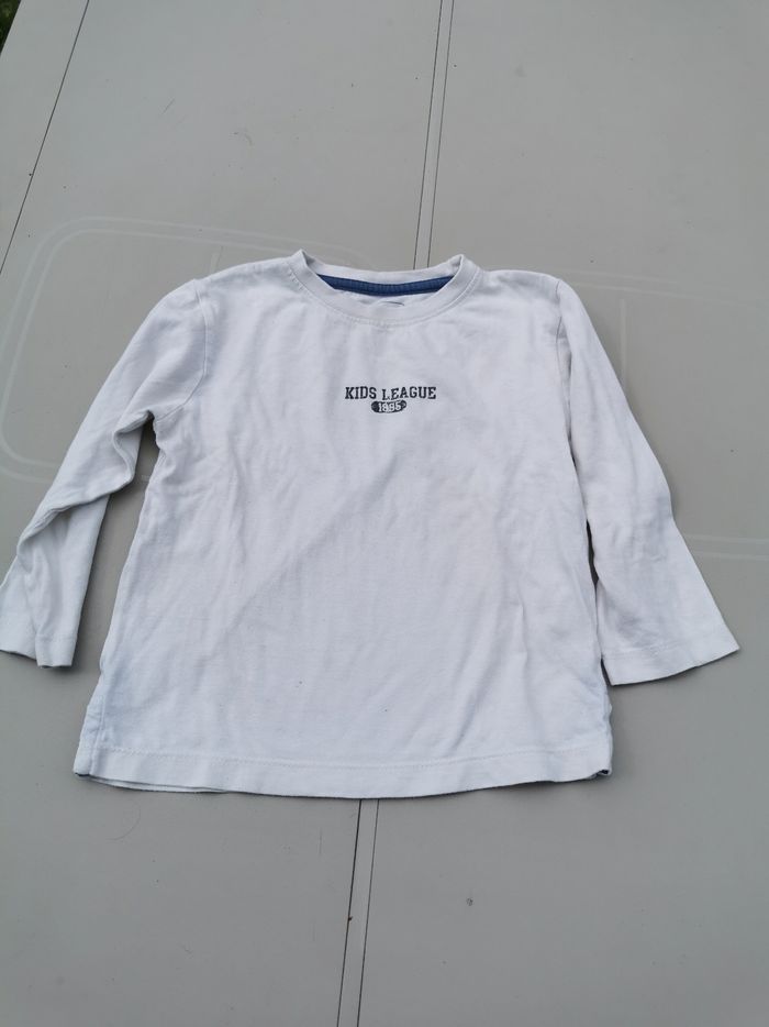 Tee-shirt garçon ML 4 ans.