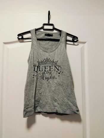 Débardeur gris inscription S