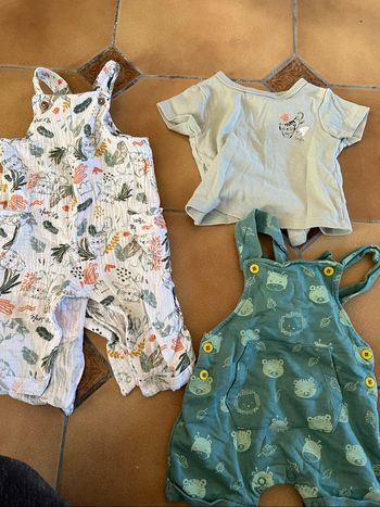 Lot 3 vêtements bébé 6mois