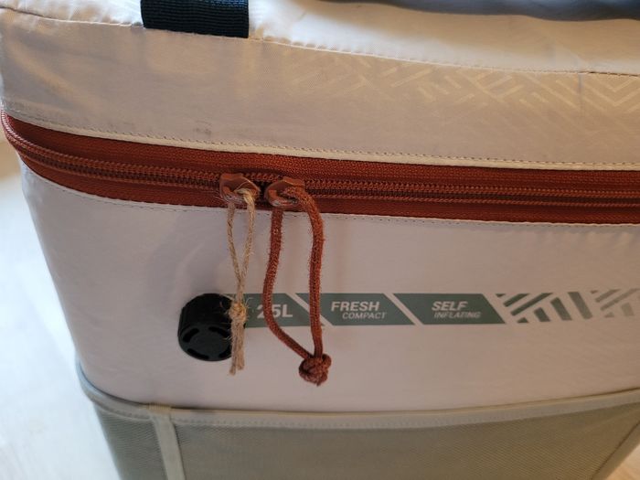 glacière autogonflante queshua 25L (25e) - photo numéro 2