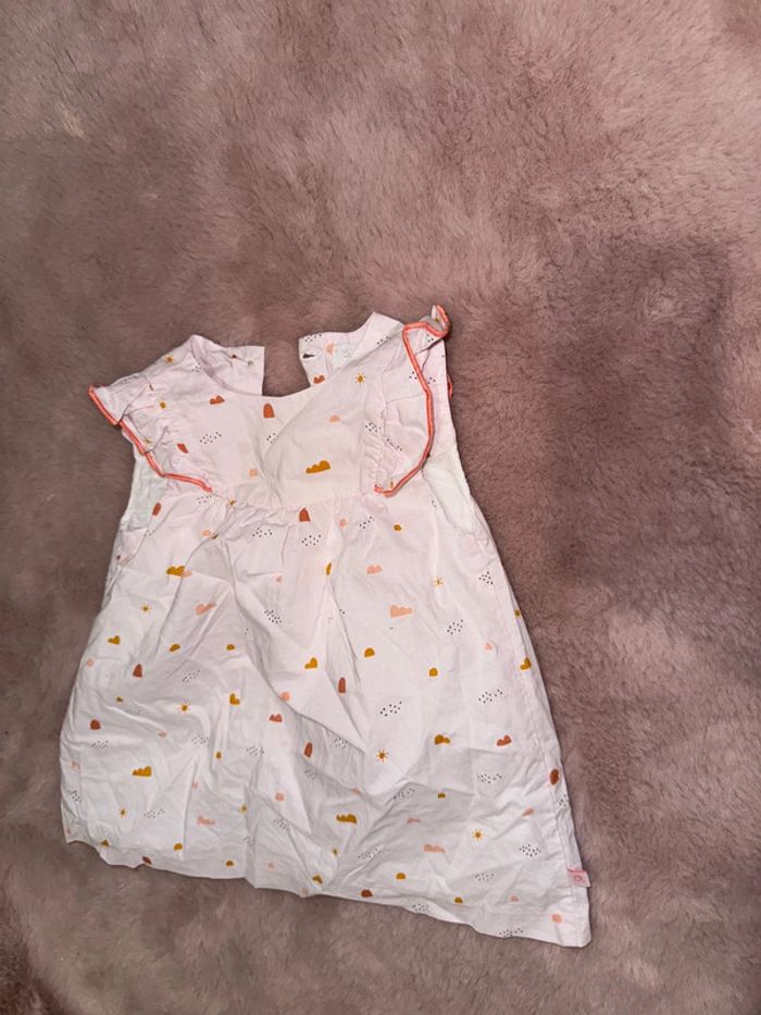 Robe cadet Rousselle 6 mois porté 1 à 2 fois