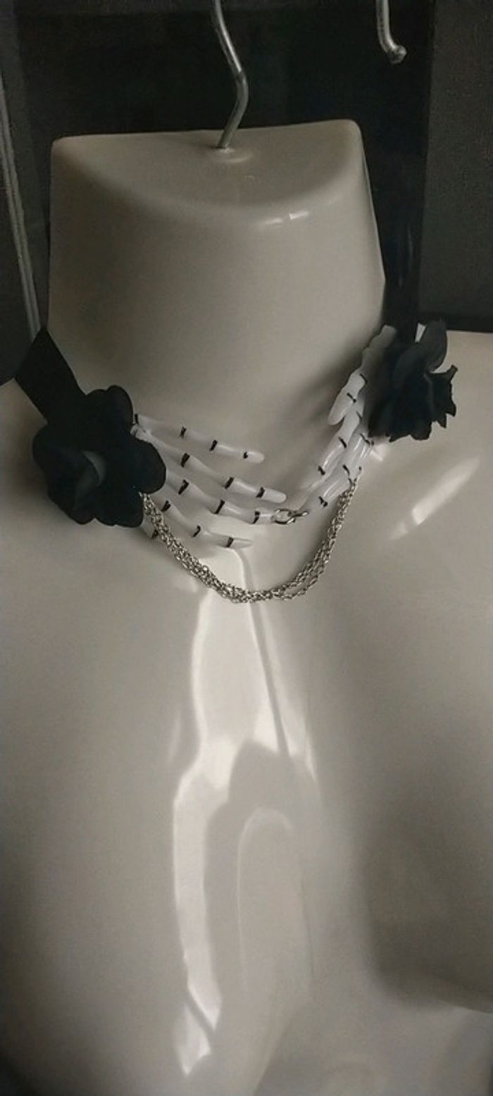 Collier gothique - photo numéro 4