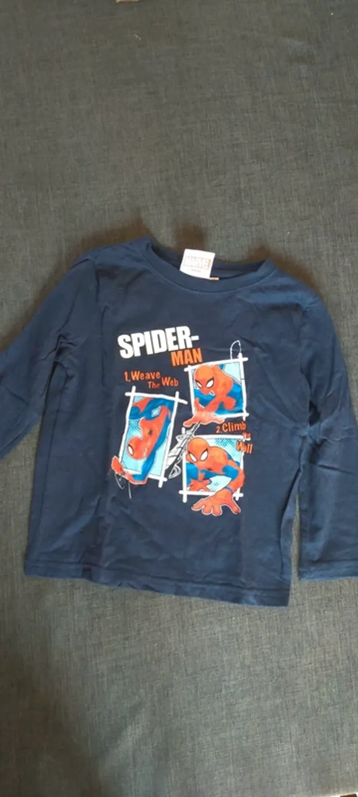 Tee shirt manche longue spiderman