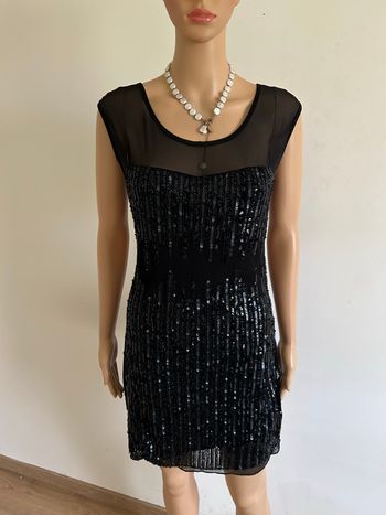 Robe noire sans manches avec sequins Molly Bracken taille unique jamais portée 