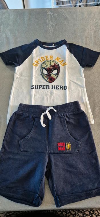 Ensemble Tee-shirt/short spiderman marvel orchestra 5 ans