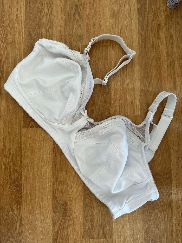 Soutien gorge allaitement 85E - photo numéro 2