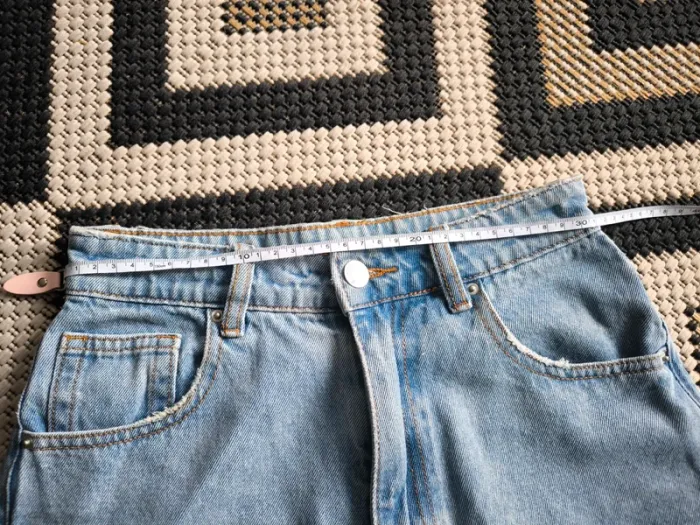Short en jean bleu clair – Femme – Taille 32 - photo numéro 5