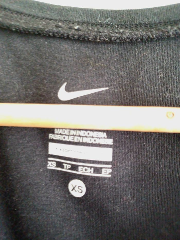 Débardeur Nike très bon état - photo numéro 6
