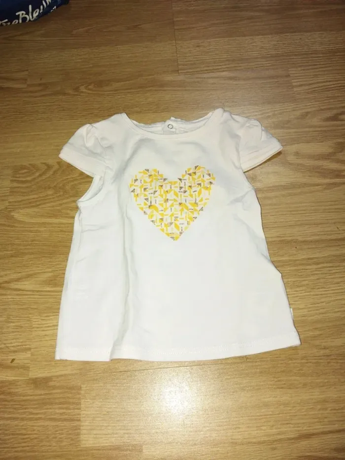 Tee shirt