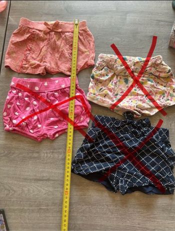 Short fille