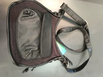 Sac bandoulière 23 86 24