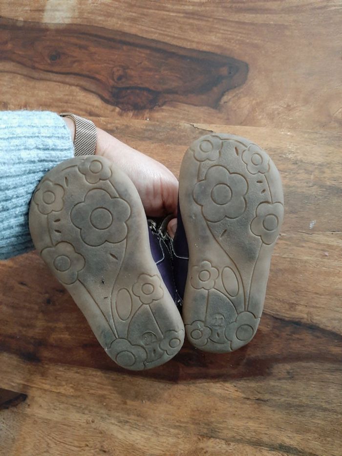 Chaussures taille 22 - photo numéro 2