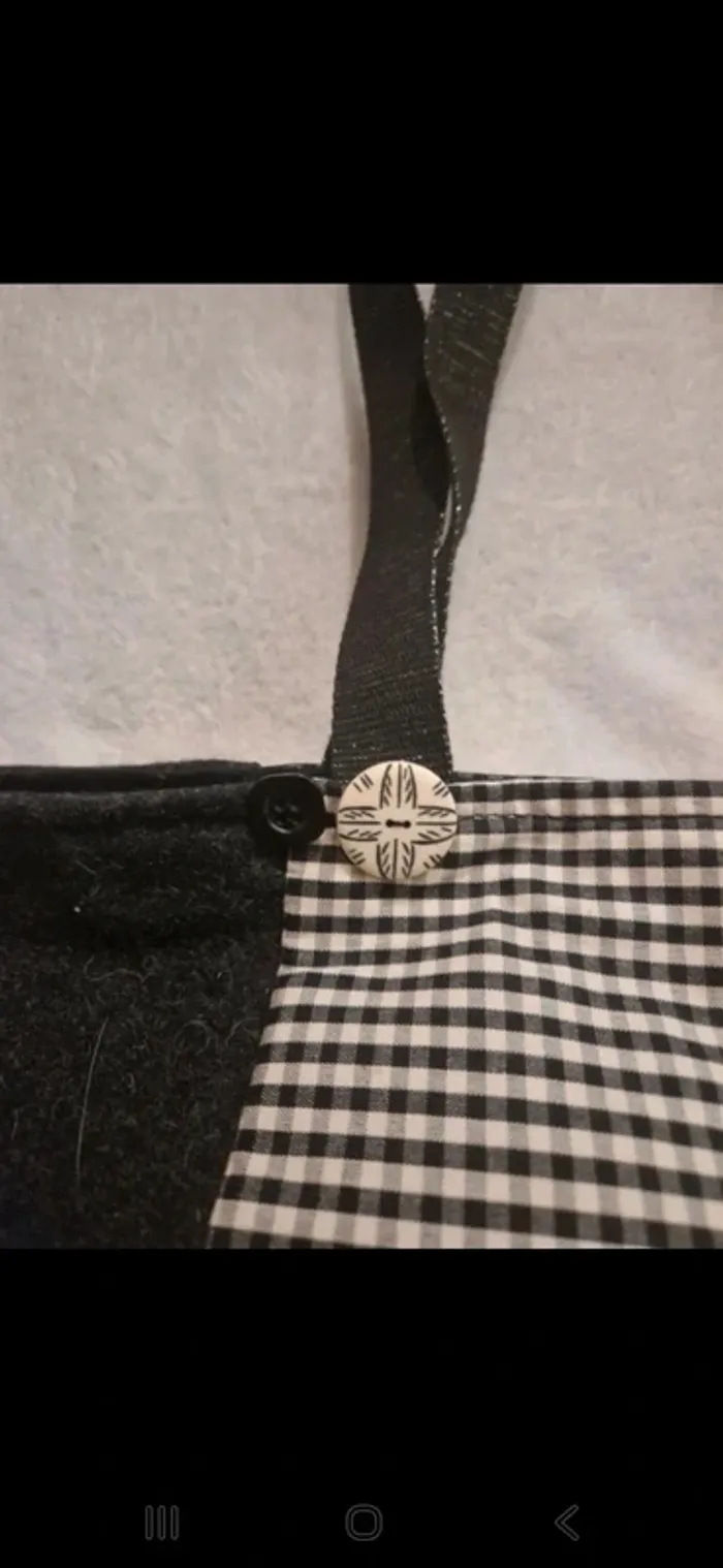 Grand sac cabas à carreaux & noir - photo numéro 4