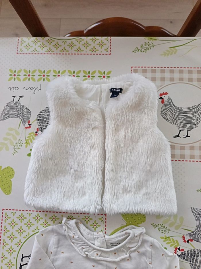 Ensemble gilet 9 mois+haut 12 mois - photo numéro 2