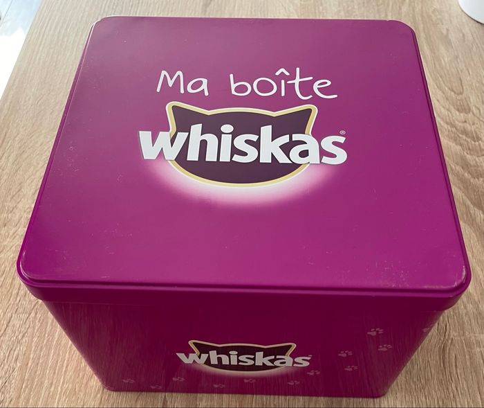Boîte Whiskas chats